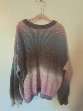 Old Navy Ombre Crewneck Sweater in Pink, Gray, Cream